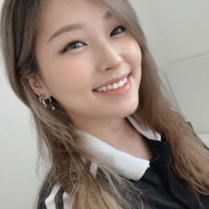 Hyoon Age, Real Name, Height, Wiki, Bio, Net Worth, Boyfriend & More